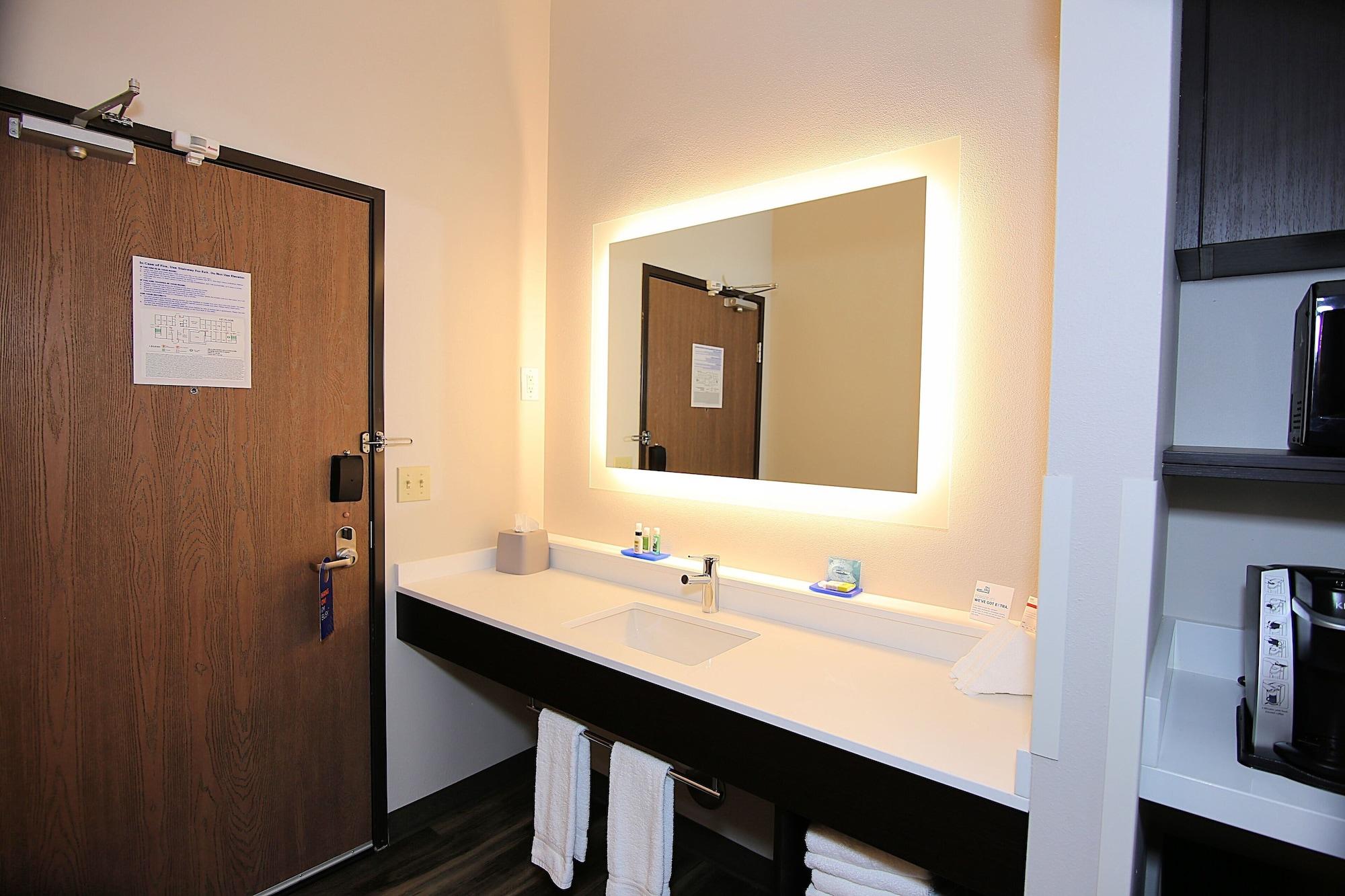 Holiday Inn Express Hotel & Suites Ashland By Ihg Esterno foto