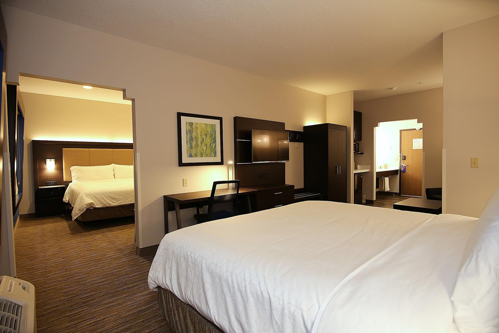 Holiday Inn Express Hotel & Suites Ashland By Ihg Esterno foto
