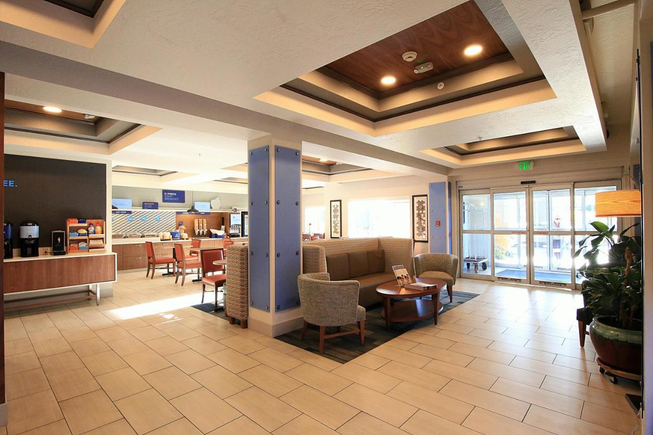 Holiday Inn Express Hotel & Suites Ashland By Ihg Esterno foto